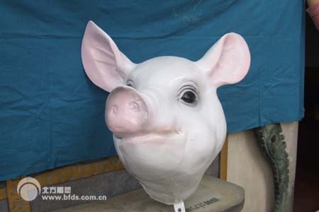 猪头挂件雕塑001