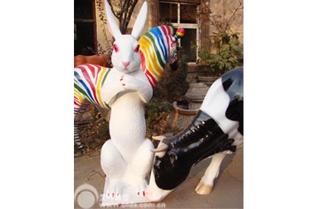 卡通兔子雕塑-天意兔子1