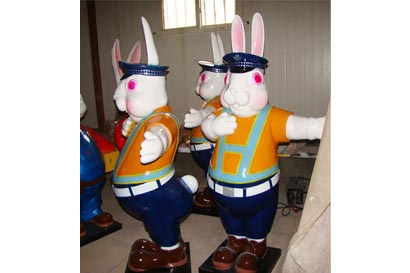 新品兔子雕塑