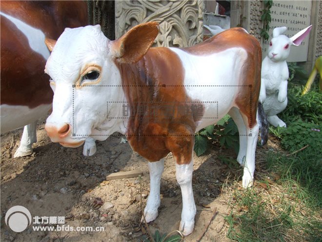 微缩小牛、仿真动物雕塑