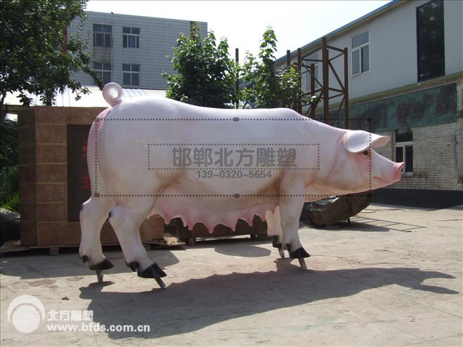 仿真猪系列之超大号猪雕塑
