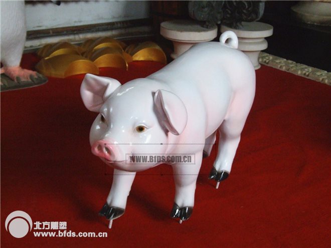 仿真猪系列之小肥猪雕塑