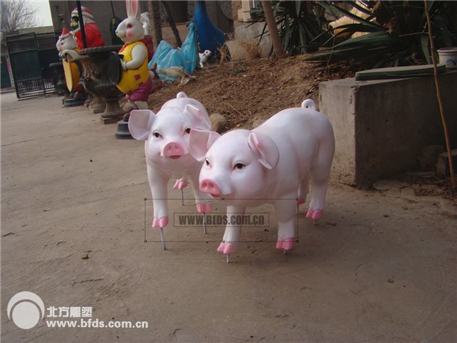 仿真猪系列之小肥猪雕塑